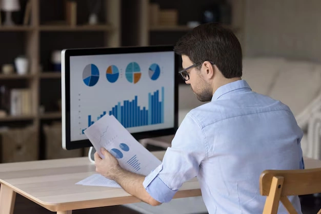 analytics & reporting services